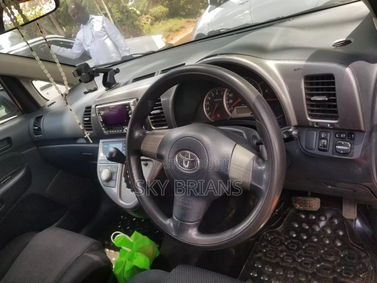 Toyota Wish 2007 Silver