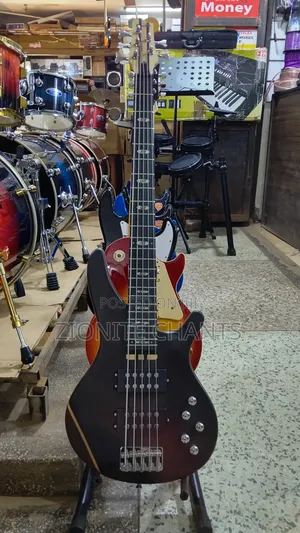 Active Solid Tone Bass Guitar