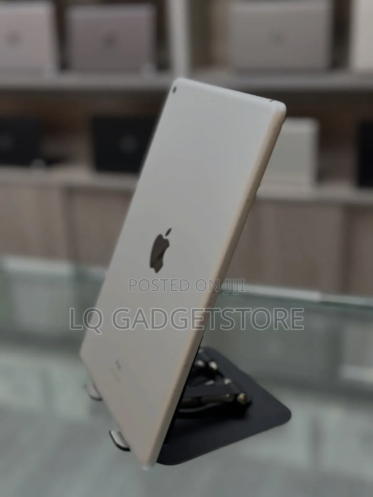 Apple iPad 10.2 (2020) 128 GB Gray