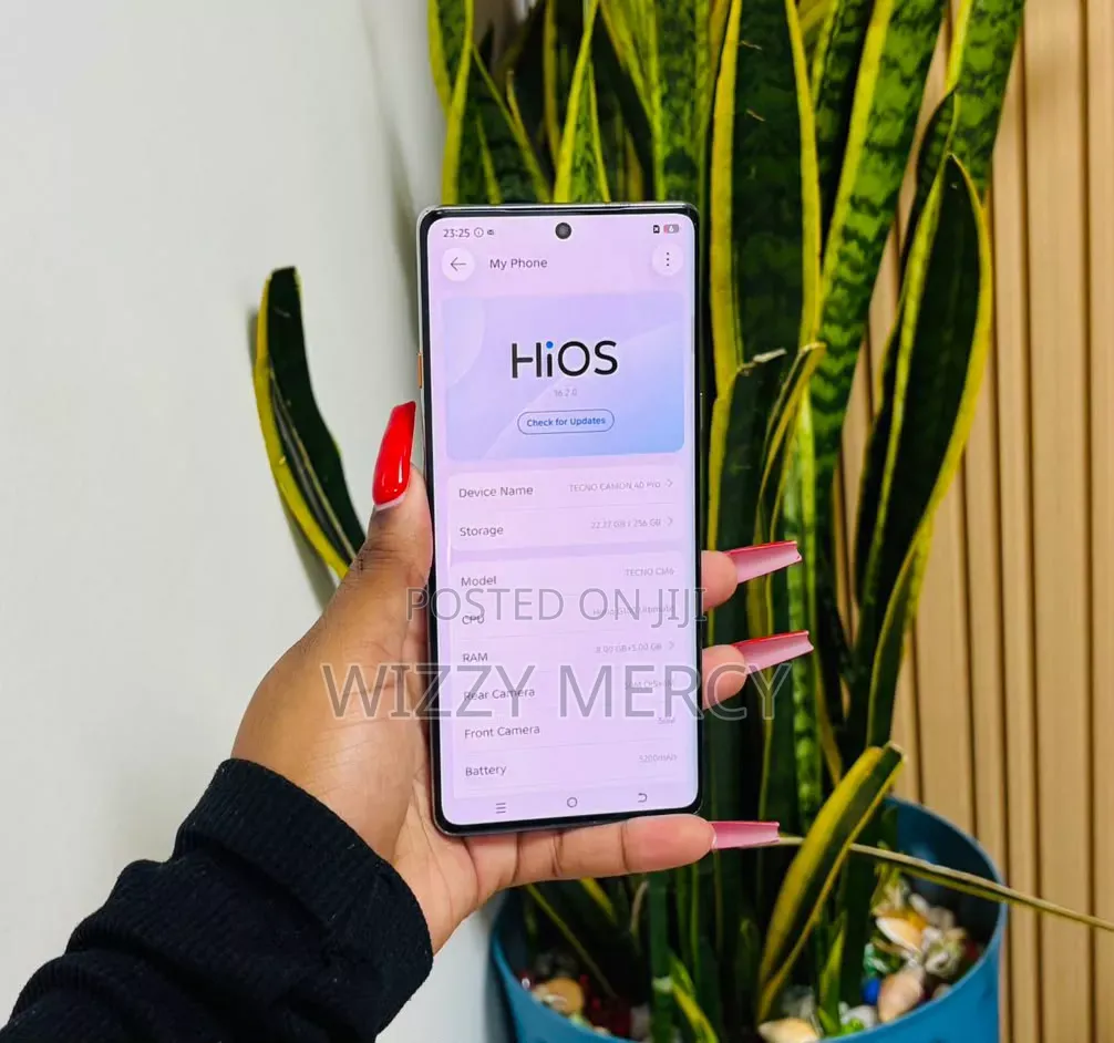 New Tecno Camon 40 Pro 4G 256 GB Blue