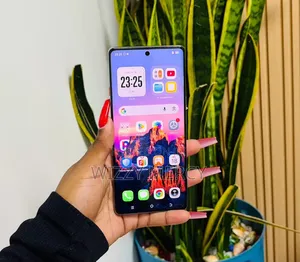 New Tecno Camon 40 Pro 4G 256 GB Blue