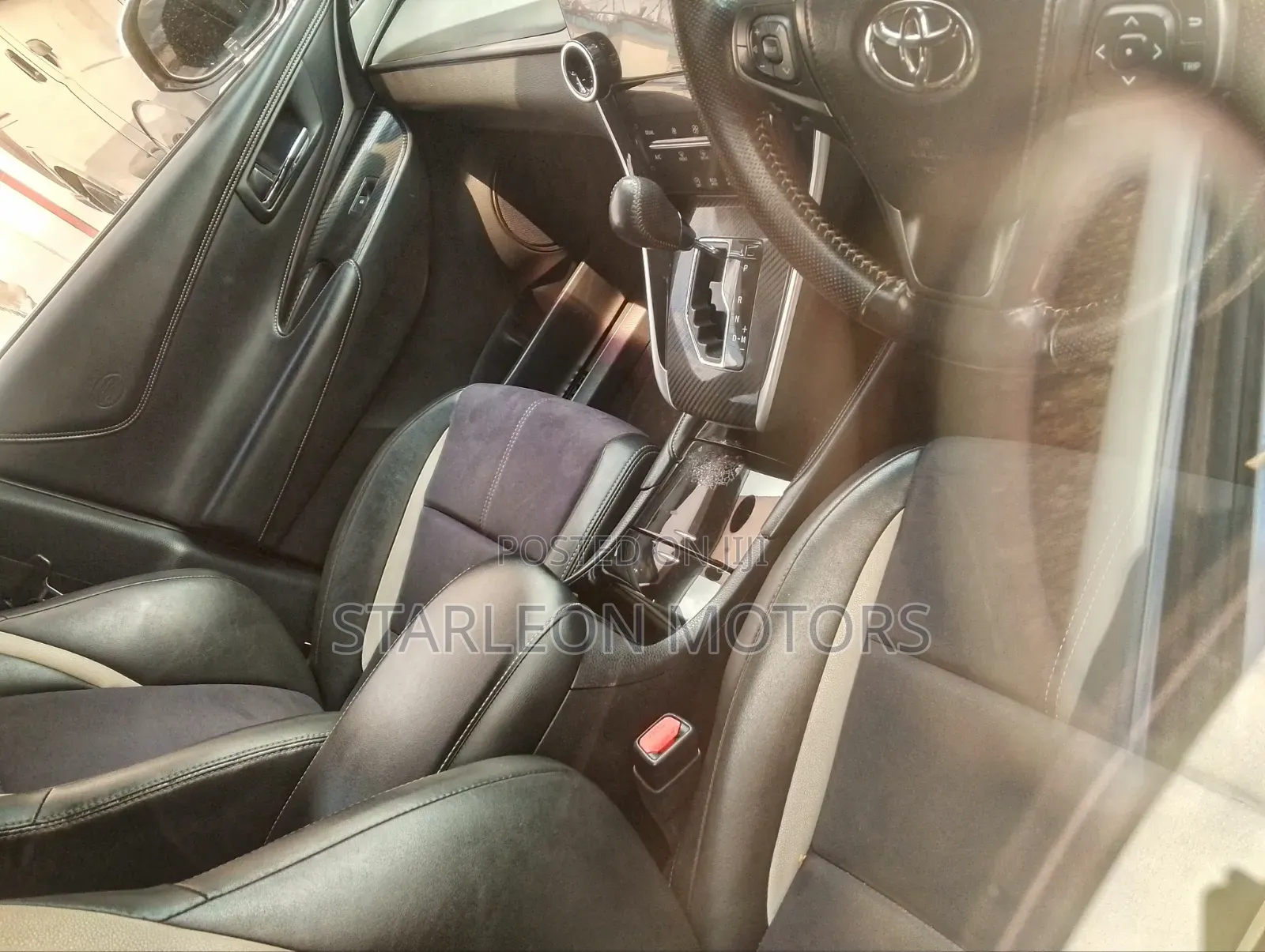 Toyota Harrier 2.4 2012 Matt Black