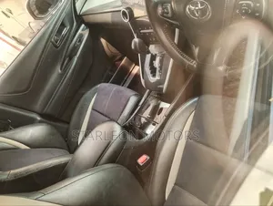 Toyota Harrier 2.4 2012 Matt Black