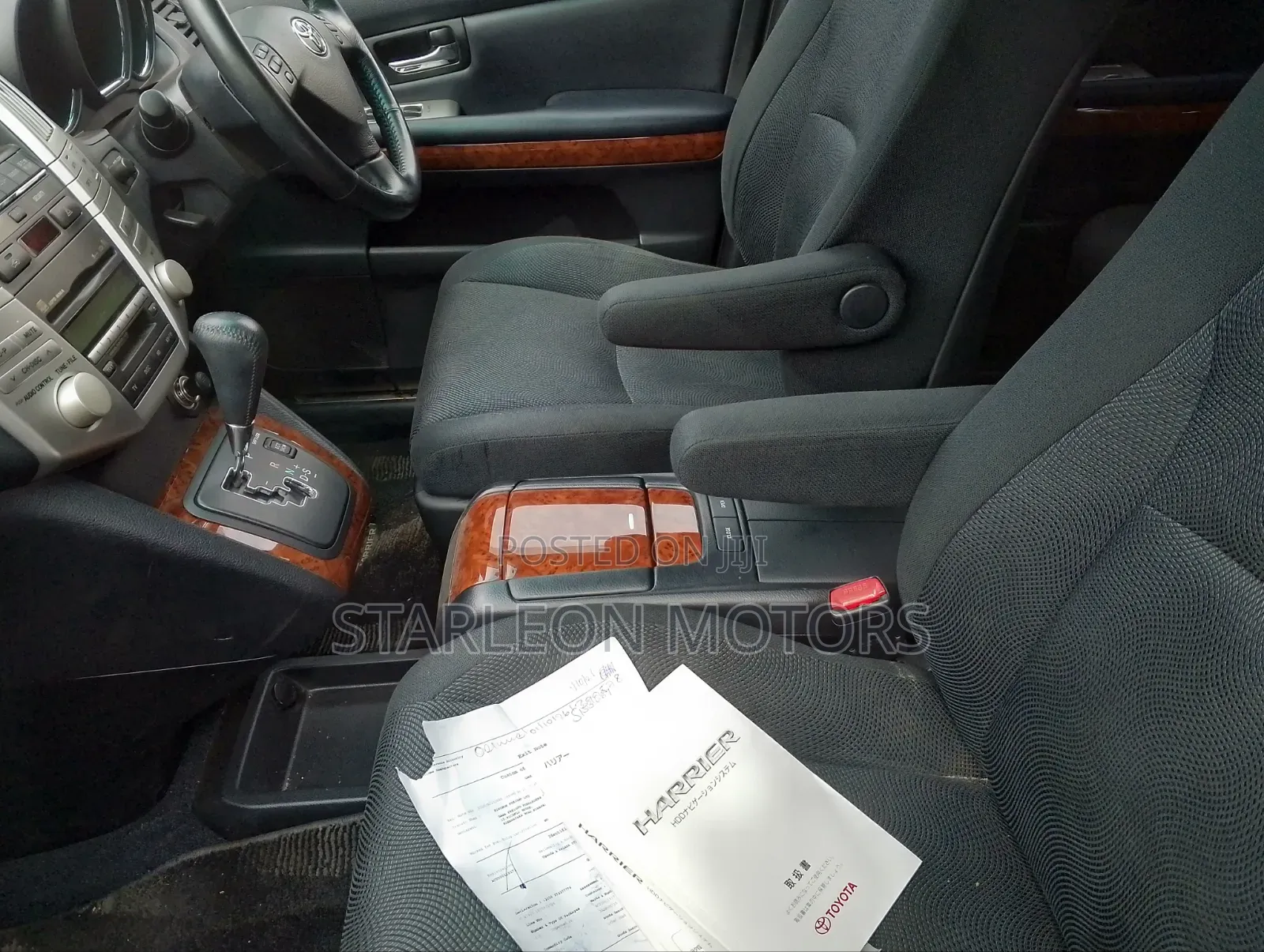 Toyota Harrier 2.4 2012 Matt Black