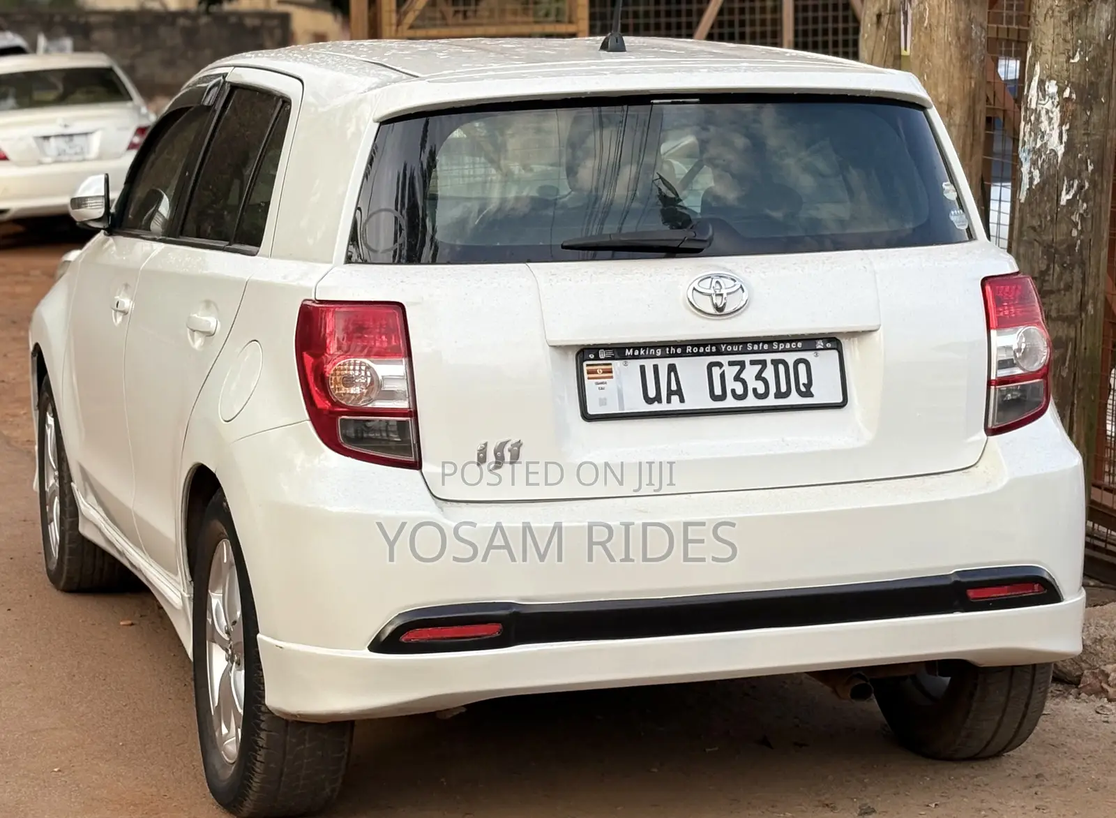 Toyota IST 2010 White