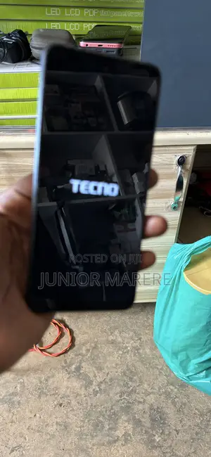 Tecno Pop 8 64 GB Black