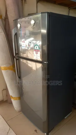 Venues Fridge 280ltrs
