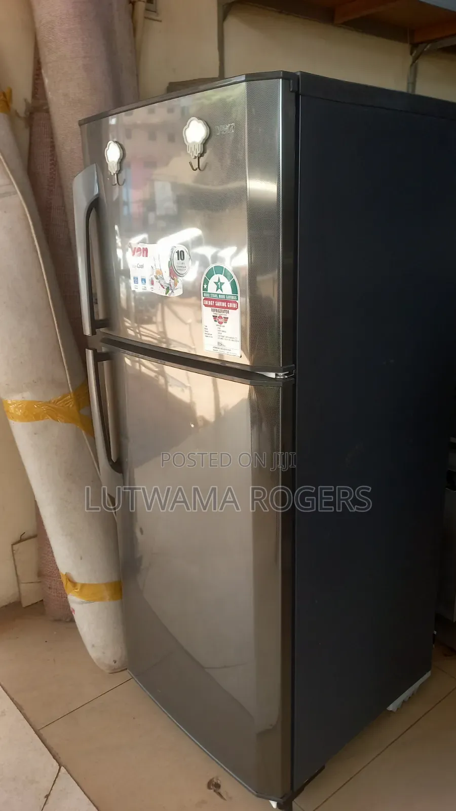 Venues Fridge 280ltrs