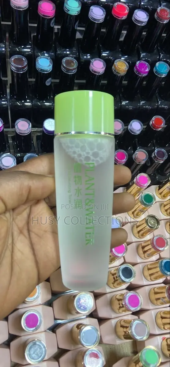 Plant and Water Moisturizng Tonner