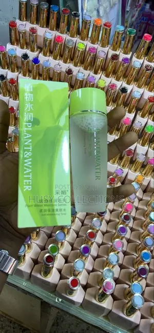 Plant and Water Moisturizng Tonner