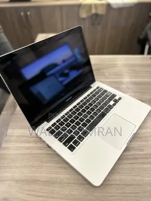 Laptop Apple MacBook Pro 2012 4GB Intel Core i5 HDD 500GB
