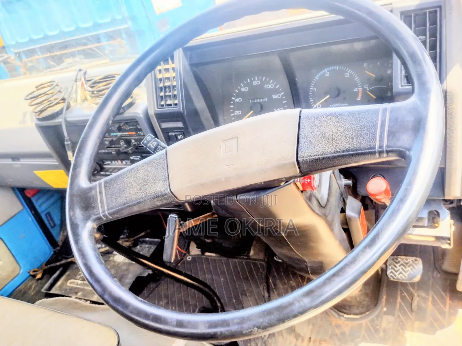 Isuzu Elf 2ton