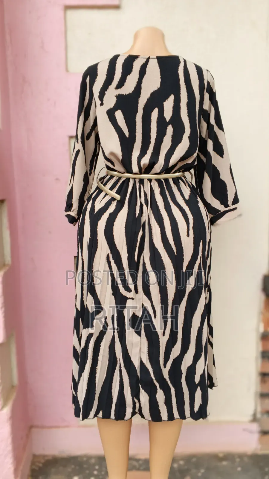 Stylish Black and Beige Animal-Print Midi Dress.