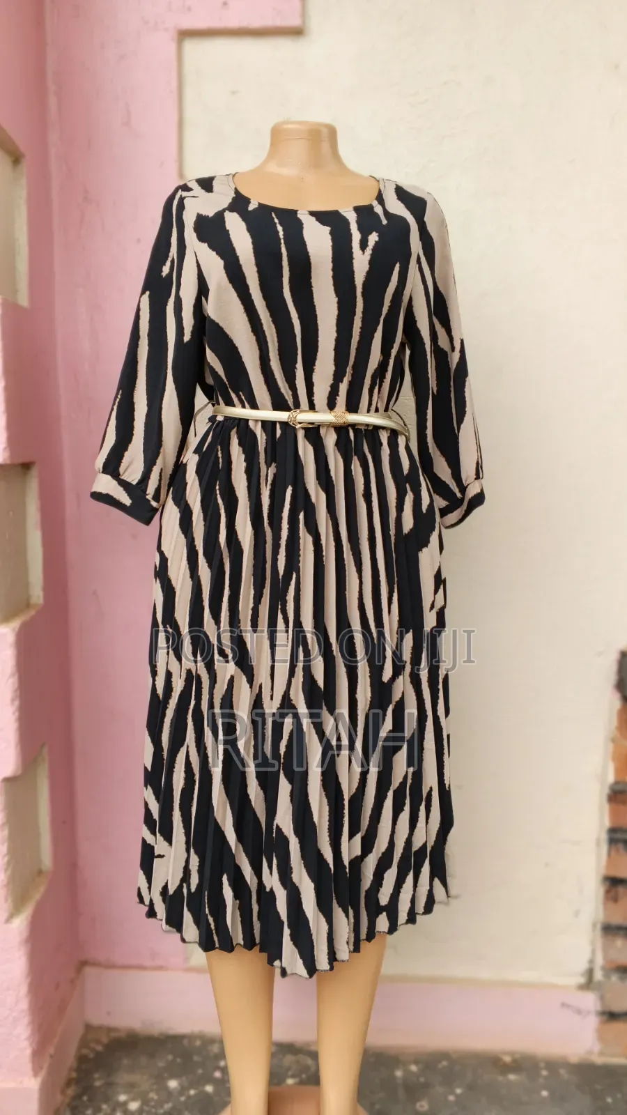 Stylish Black and Beige Animal-Print Midi Dress.