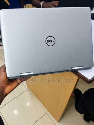 New Laptop Dell Inspiron 14 5000 8GB Intel Core i5 SSD 512GB