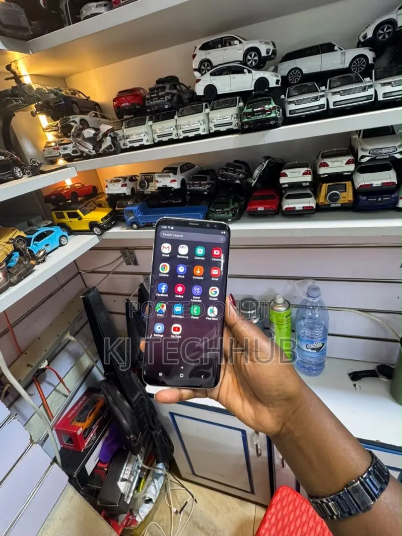 Samsung Galaxy S8+ 128 GB Silver