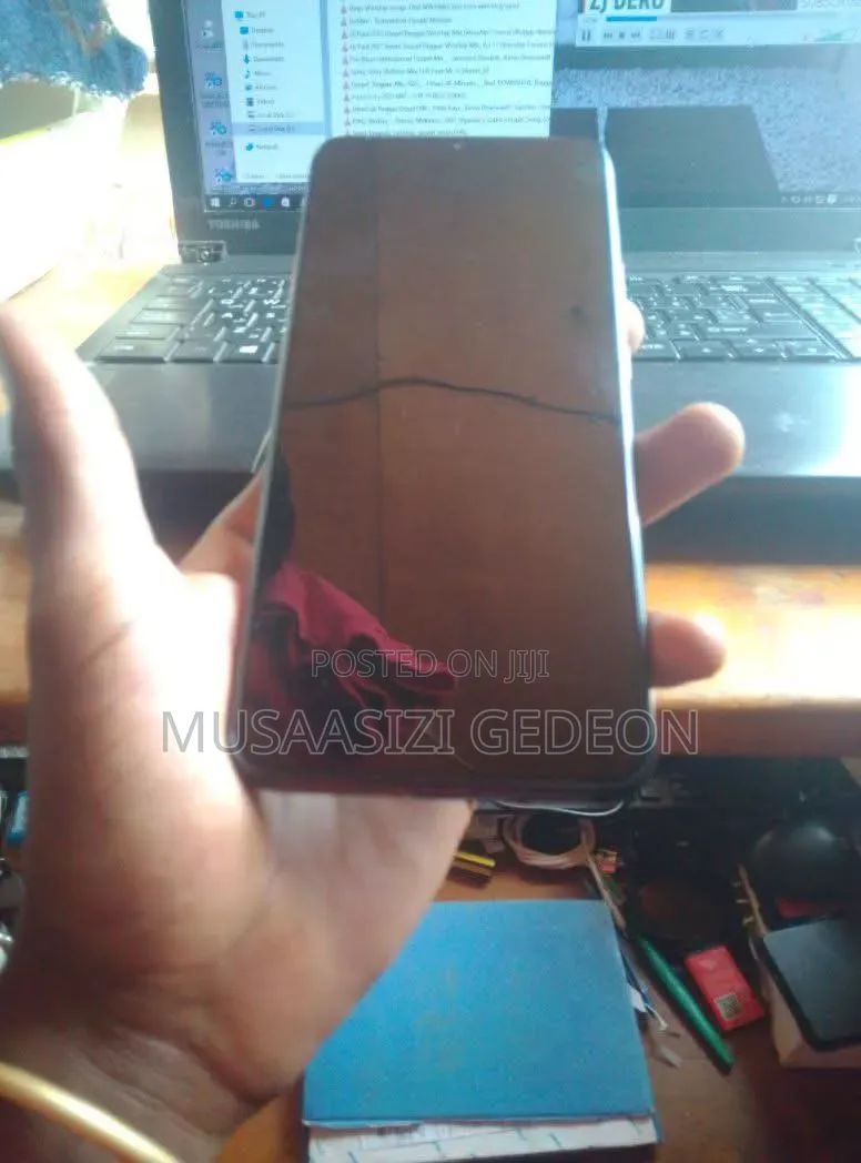 Infinix Hot 11 Play 64 GB Black