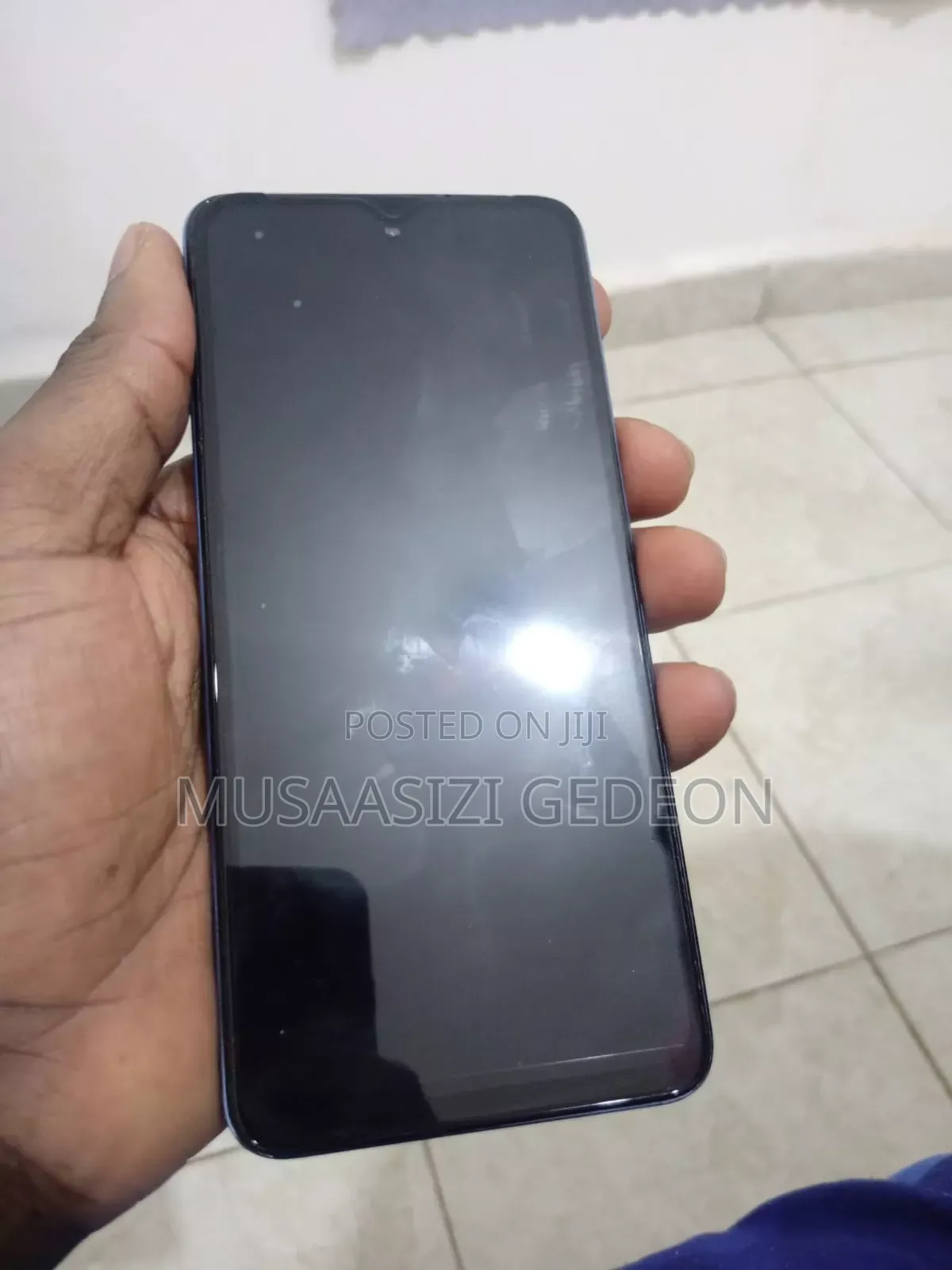 Infinix Hot 40i 128 GB White