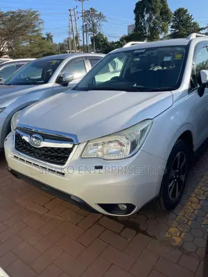 Subaru Forester 2013 White