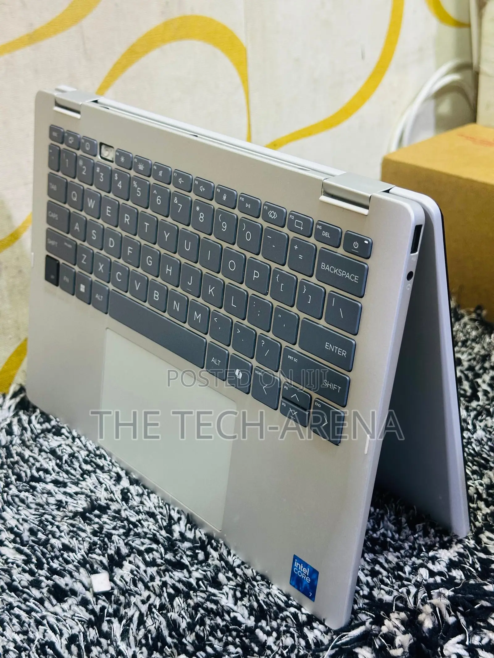 New Laptop HP OmniBook 5 14" 16GB Intel Core i7 SSD 512GB