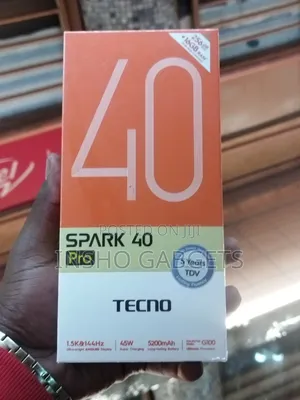 New Tecno Spark 40 Pro 128 GB White