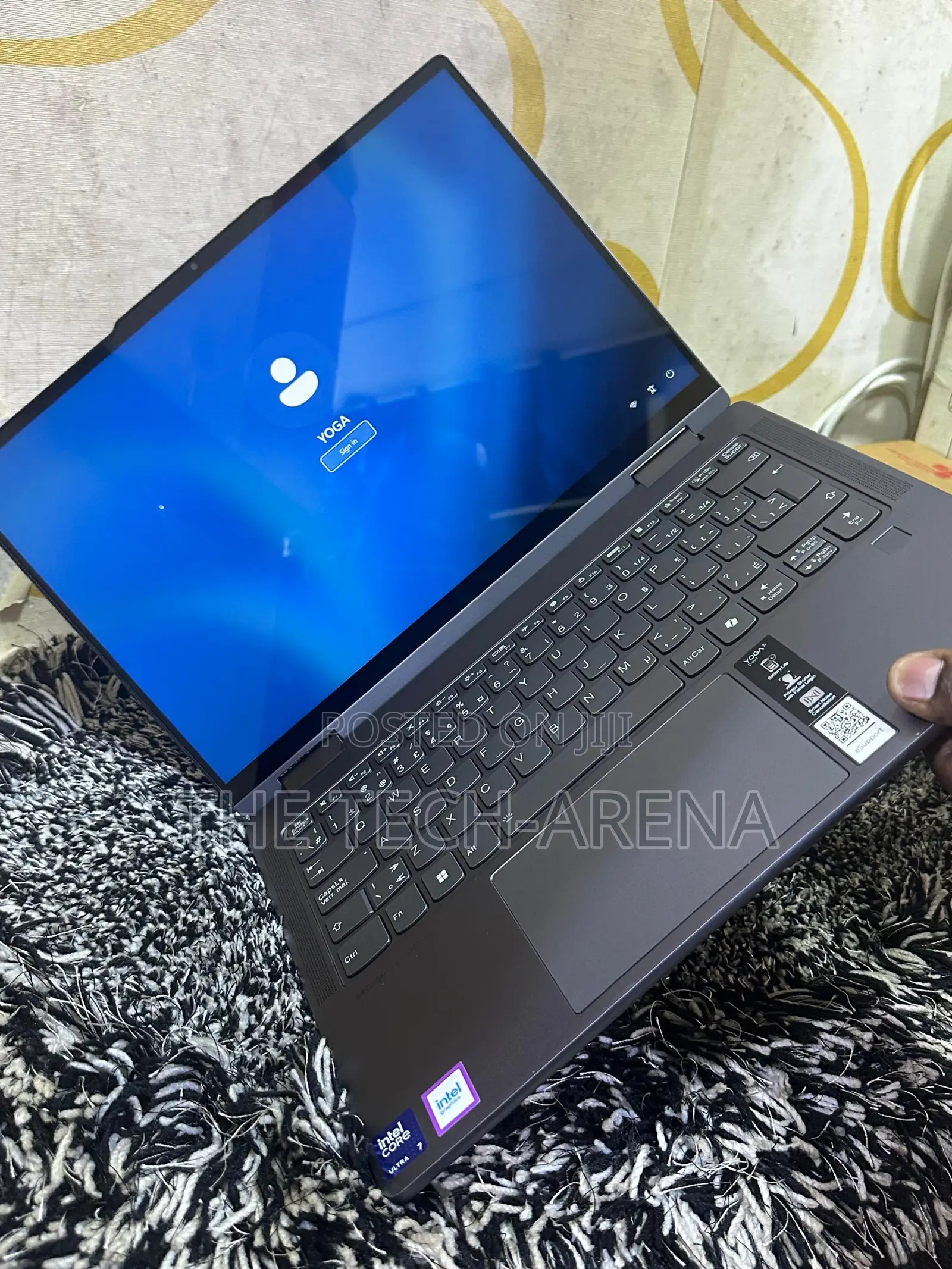 New Laptop Lenovo Yoga 7i 16GB Intel Core Ultra 7 SSD 1T