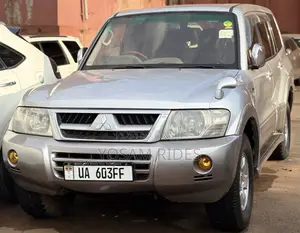 Mitsubishi Pajero Super Exceed 2006 Silver