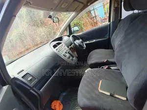 Toyota Ractis 1.5 AWD 2006 Black