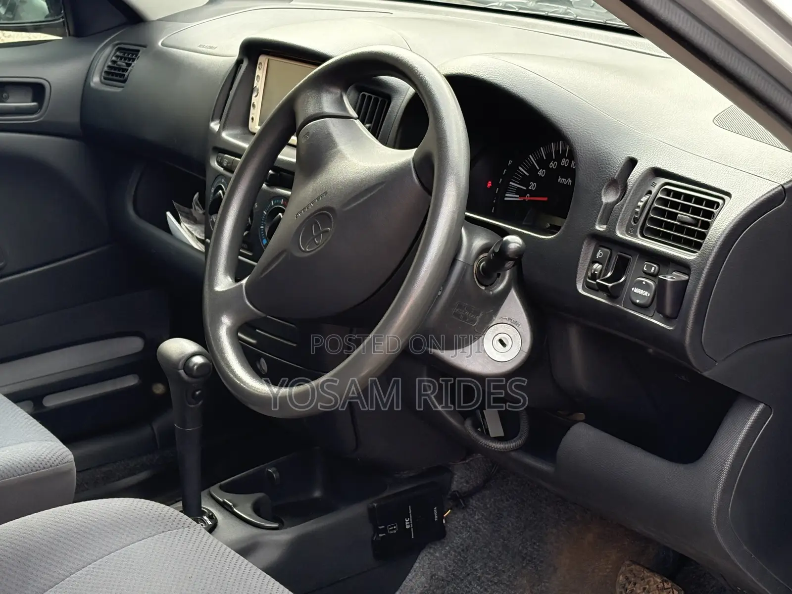 Toyota Probox 1.5 DX Comfort 2WD 2011 Silver