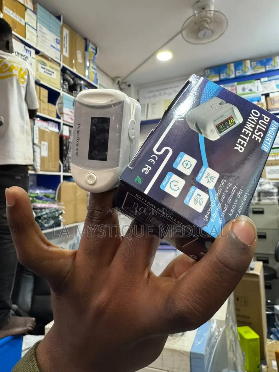 Digital Portable Finger Tip Pulse Oximeter