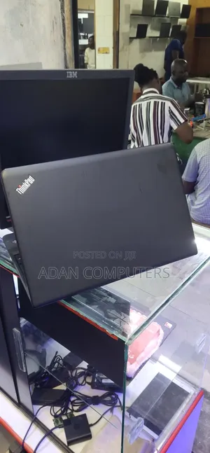Laptop Lenovo ThinkPad Edge E550 8GB Intel Core i3 HDD 256GB