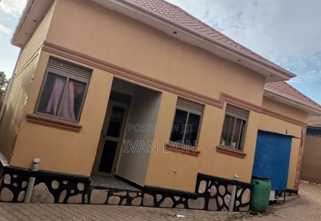 Furnished 10bdrm House in Kasubi Estate, Central Division for sale