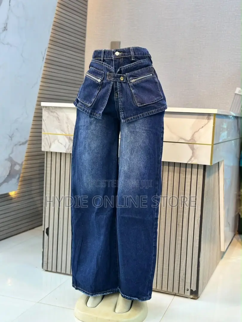 Trendy Baggy Boyfriend Ladies’ Jeans – Stylish, Relaxed & Comfortable