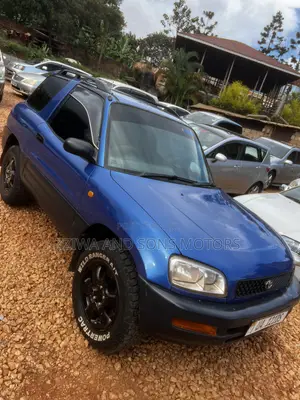 Toyota RAV4 1.8 2007 Blue