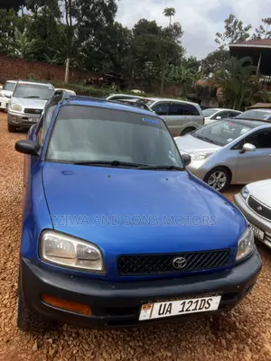 Toyota RAV4 1.8 2007 Blue
