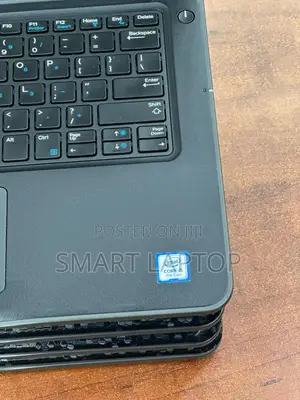 Laptop Dell Latitude 3380 4GB Intel Core i5 HDD 500GB