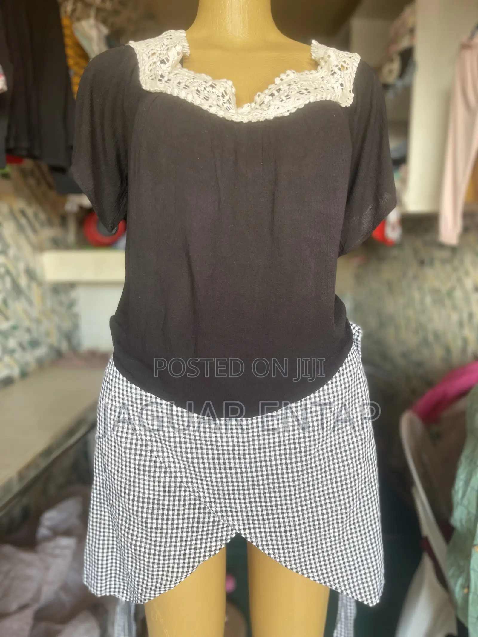 Checkered Mini Skirt - Black/White - Size M - Elastic Waist