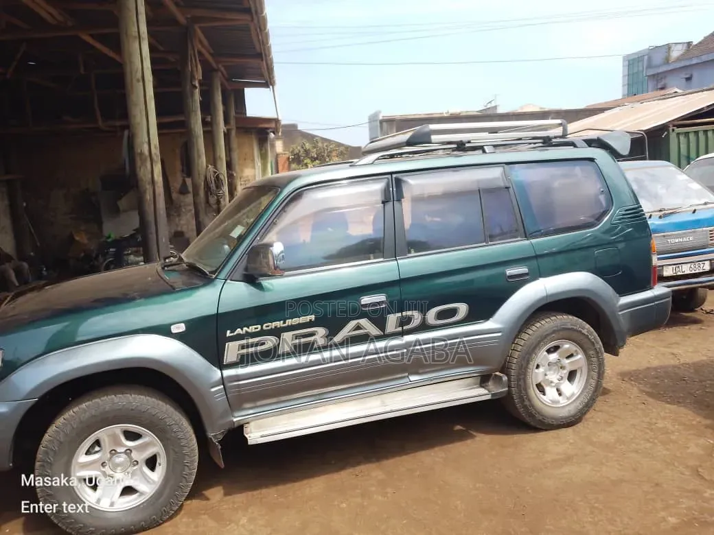 Toyota Land Cruiser Prado 2002 Green