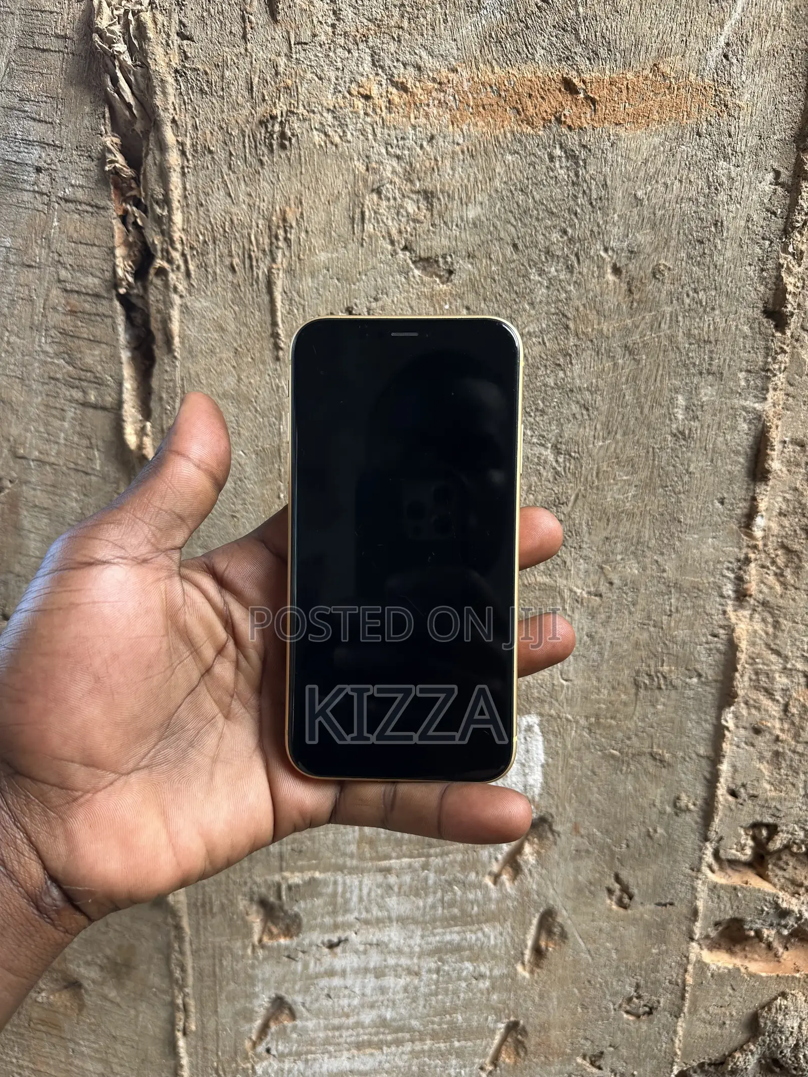 Apple iPhone XR 64 GB Yellow