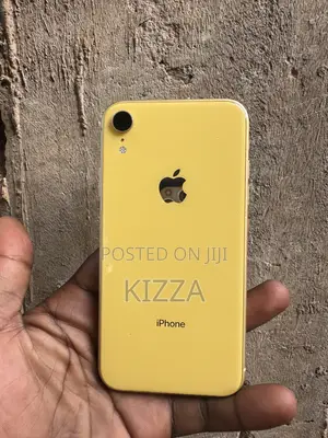 Apple iPhone XR 64 GB Yellow