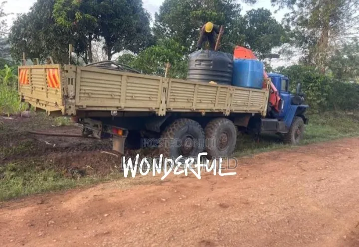 Truck Mounted Crane
