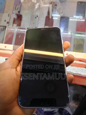 Apple iPhone 11 64 GB Purple