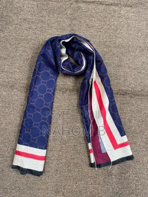 Jacquard Wool Scarf