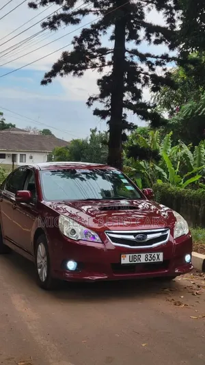 Subaru Legacy 2010 Red