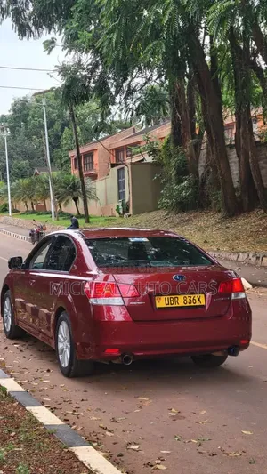 Subaru Legacy 2010 Red