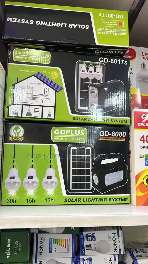 Portable Solar Kit With Radio.