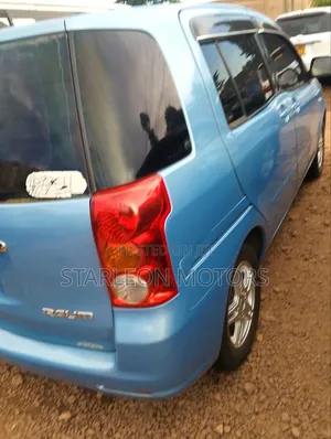 Toyota Raum 2007 Blue