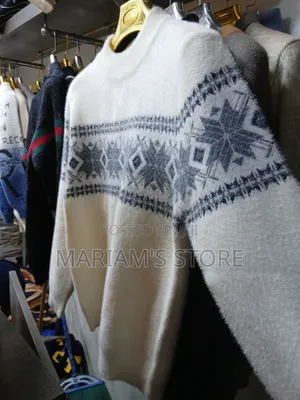 Kneeded Sweater