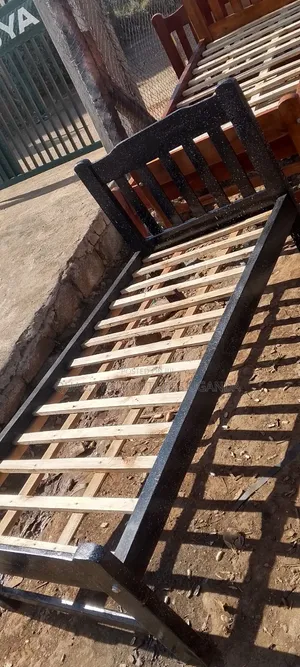 Black 3 by 6 Single Bed