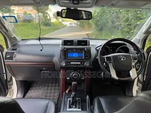Toyota Land Cruiser Prado 3.0 D-4D (172 Hp) 2015 Off white